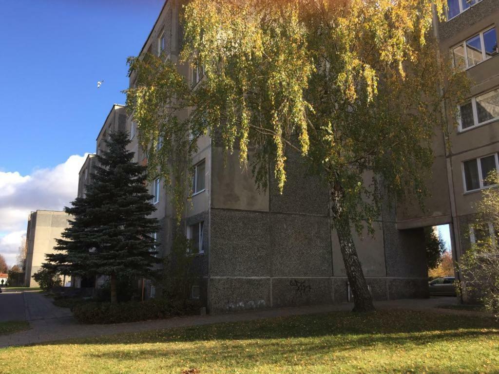 Apartamentai Dainu Шяуляй Экстерьер фото